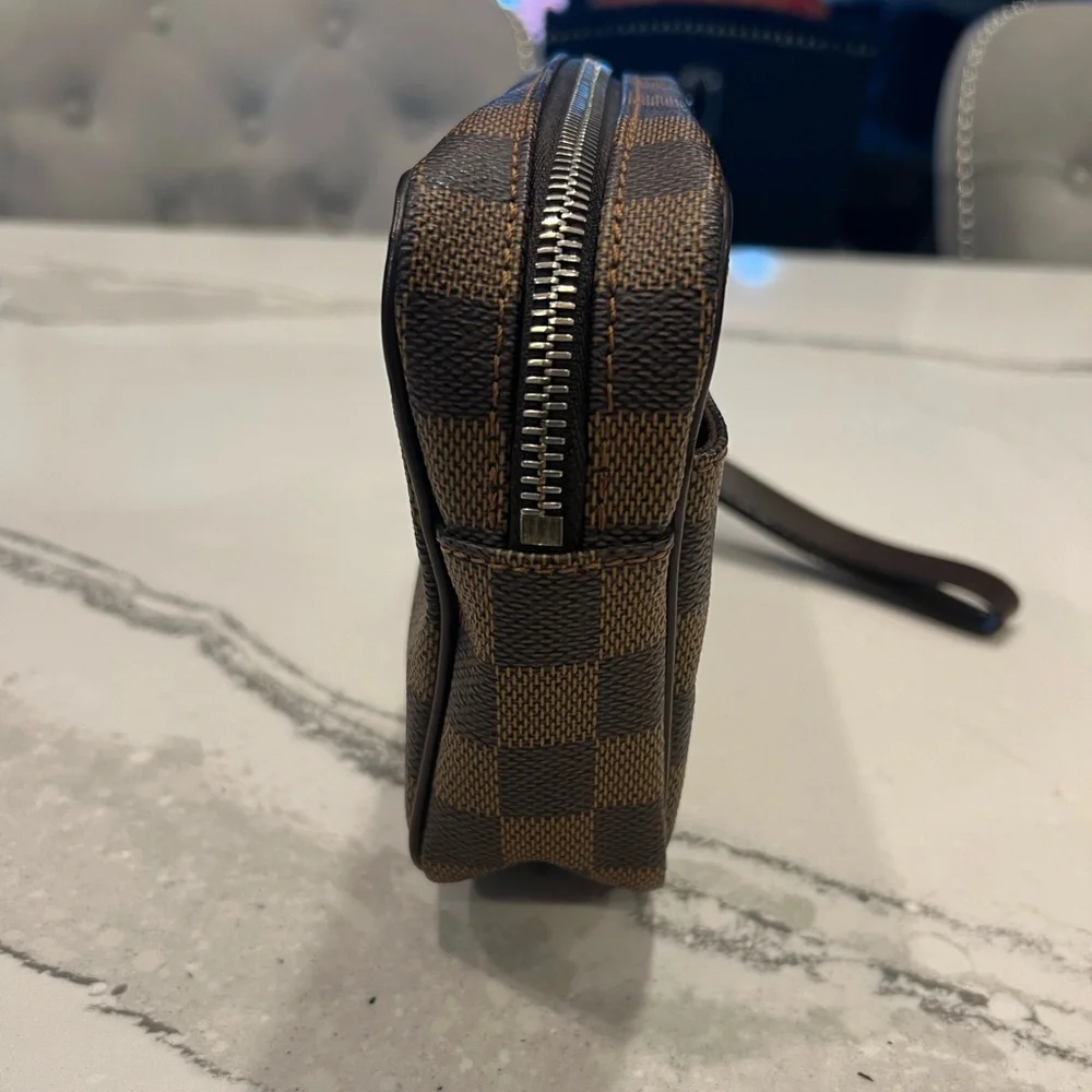 Louis Vuitton Damier Ebene Macao Wristlet Clutch Bag